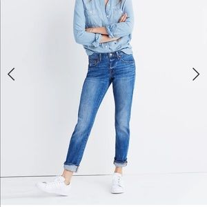 NWOT Madewell the slim boyjean in Walton wash